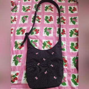 BAGGU UO Exclusive Rose Embroidery Small Nylon Sling Bag